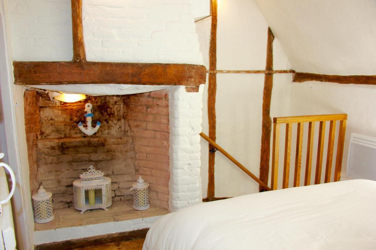 Romantic* Castle On The Hill Cottage *Framlingham Exterior photo